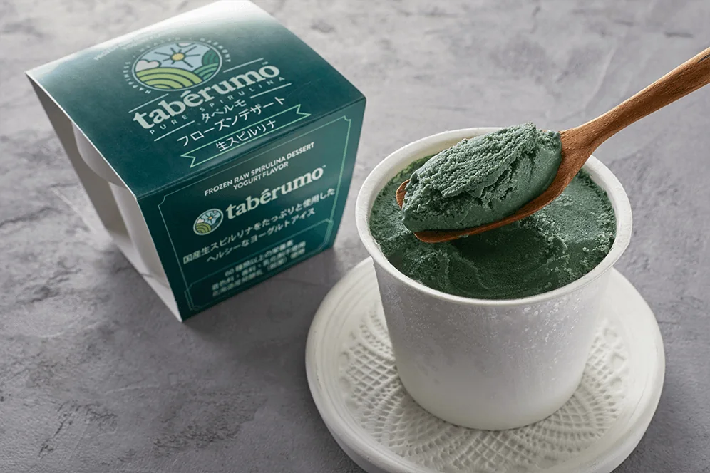Tabérumo spirulina food photography